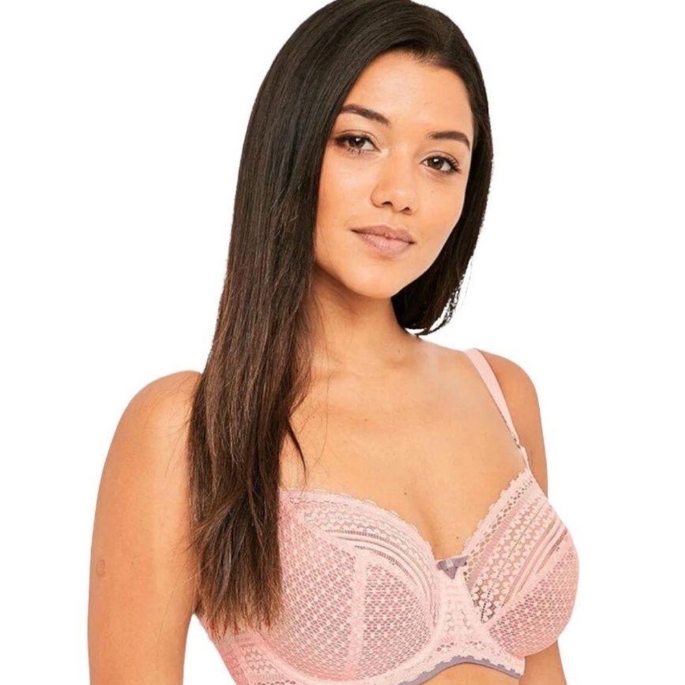 Freya Underwire Daisy Lace Bra Size 30D